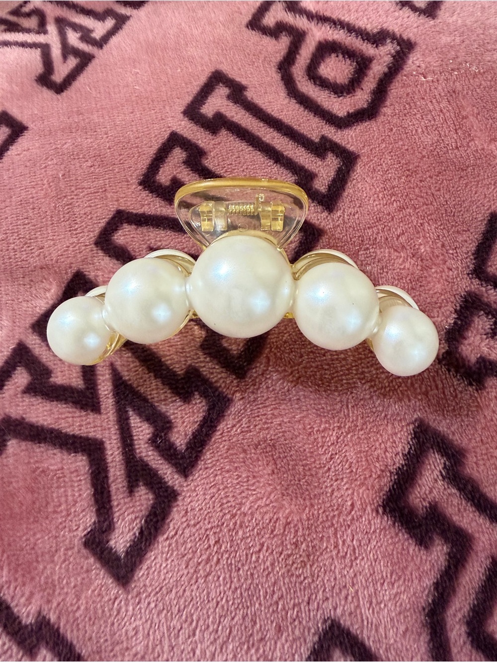 4” Pearl Accent Hair Claw Clip - White